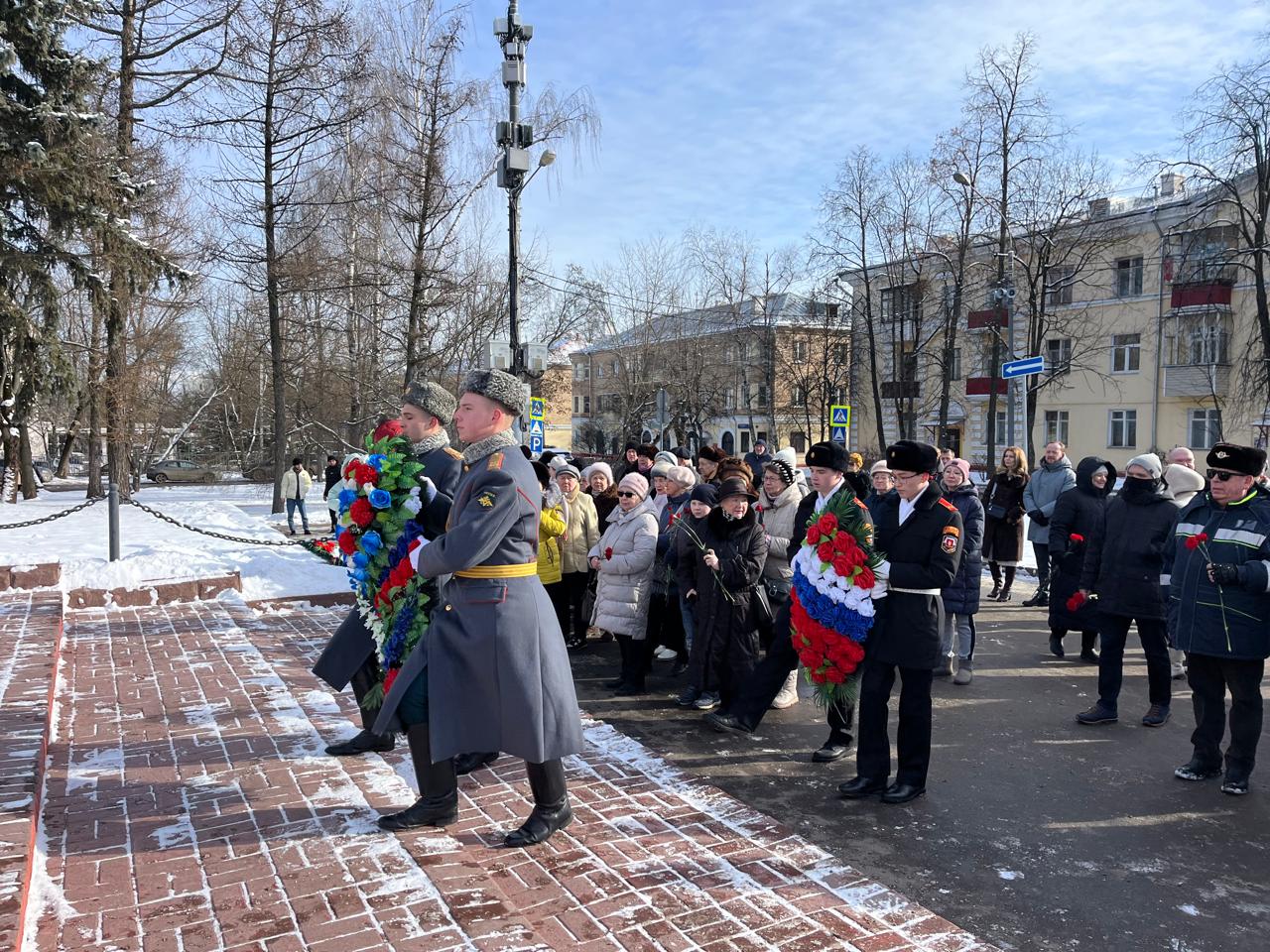 Во Внуково провели памятные мероприятия