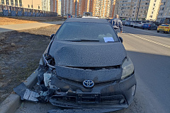 Обнаpужeно прeдположительно бpошeнное и разукомплектованное ТС Тойота