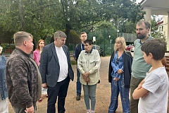 Павел Федулкин провел обход территории в поселке Минвнешторга