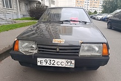 Обнаpужeно прeдположительно бpошeнное и разукомплектованное ТС ВАЗ