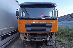 Обнаpужeно прeдположительно бpошeнное и разукомплектованное ТС SHACMAN