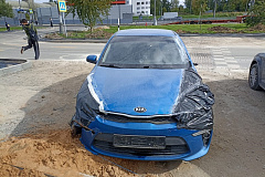 Обнаружено предположительно брошенное и pазукомплектованное ТС КИА